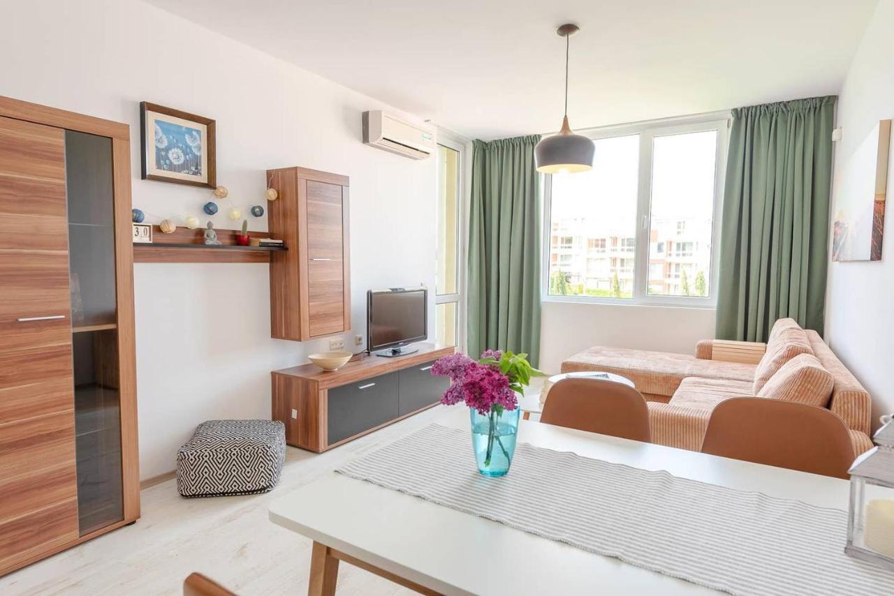 Apartment Gendar Delux, Sunny Island, Chernomorets Bagian luar foto