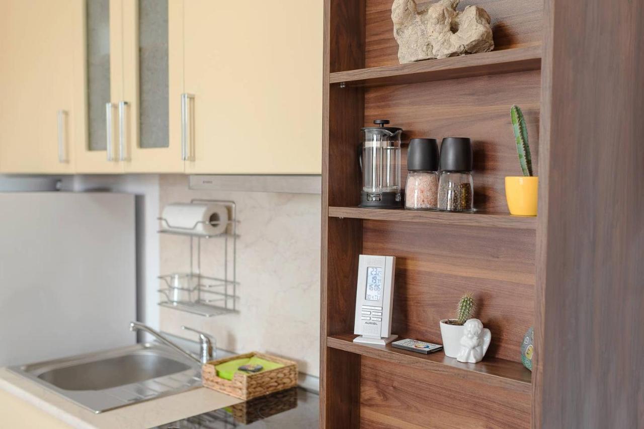Apartment Gendar Delux, Sunny Island, Chernomorets Bagian luar foto