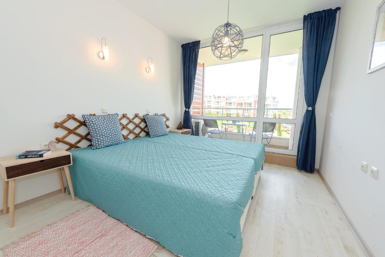 Apartment Gendar Delux, Sunny Island, Chernomorets Bagian luar foto
